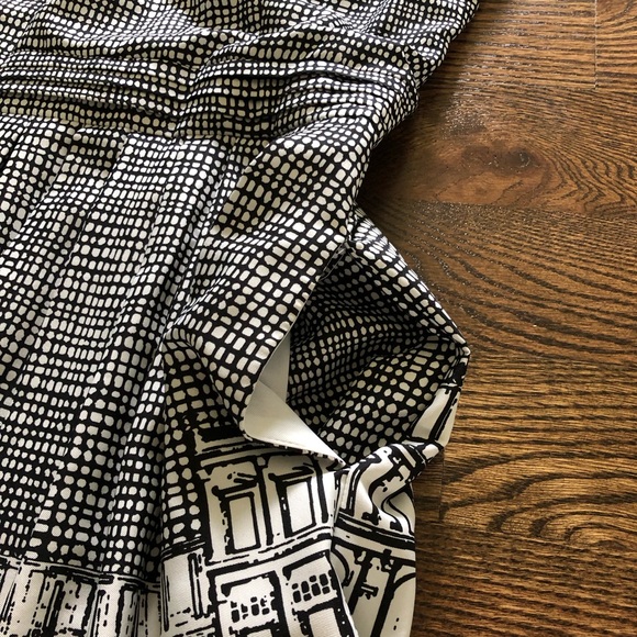 Ellen Tracy City Print Dress with Pockets - Picture 7 of 15